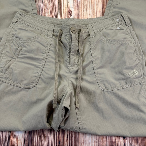 The North Face khaki Women’s Pants Size 10 - Picture 4 of 12